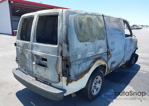 2005 Chevrolet Astro z USA, uszkodzony, nr VIN 1GCDM19X75B106839